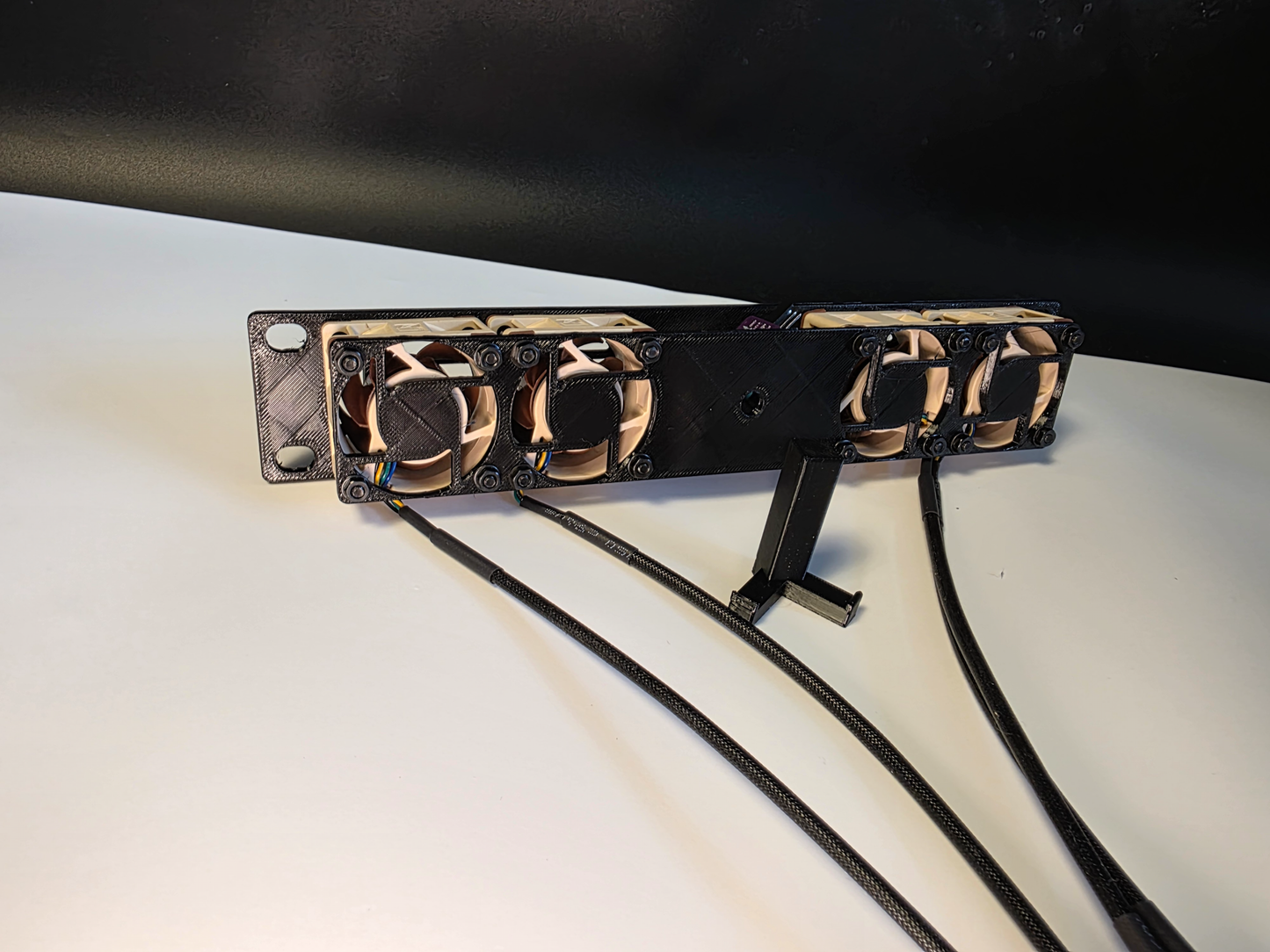Fan and Controller Hub Mount 4x40mm